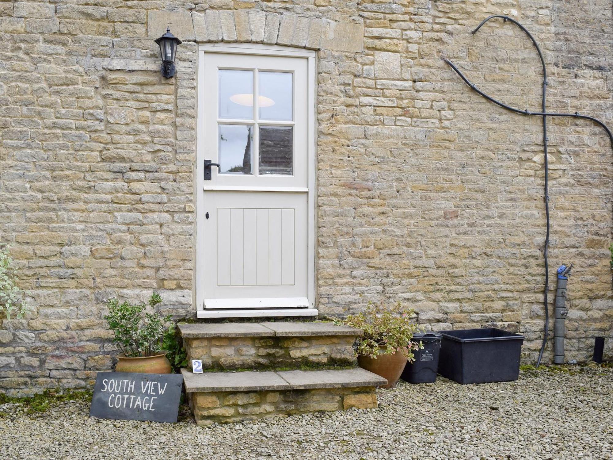 South View Cottage Chadlington Exterior photo